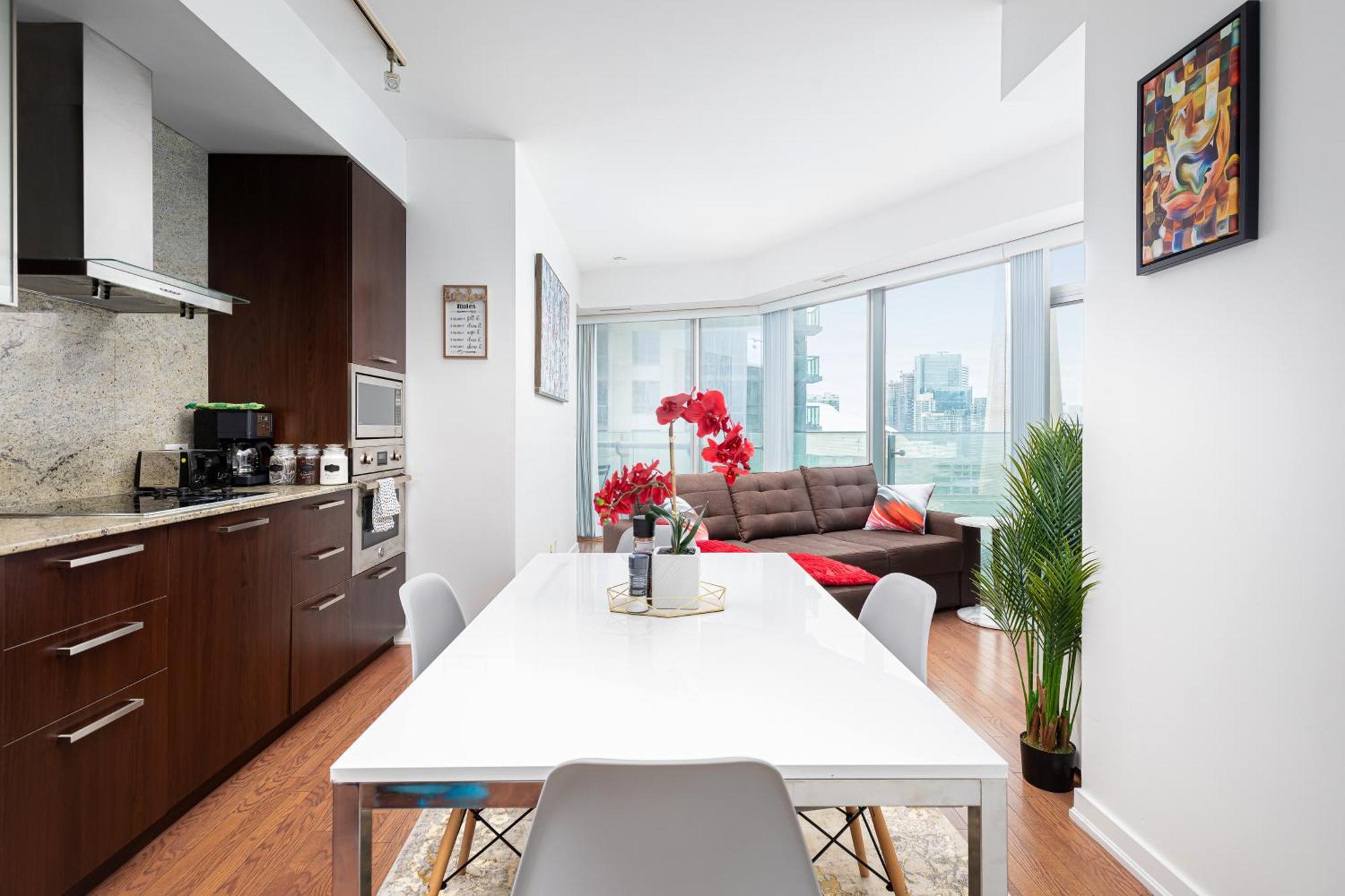 Downtown Toronto Condo Near Cn Tower, Scotiabank Arena, Rogers Centre, Union Station Buitenkant foto